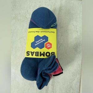 Brand New Women’s Bombas Socks 
3 Pack
Size M